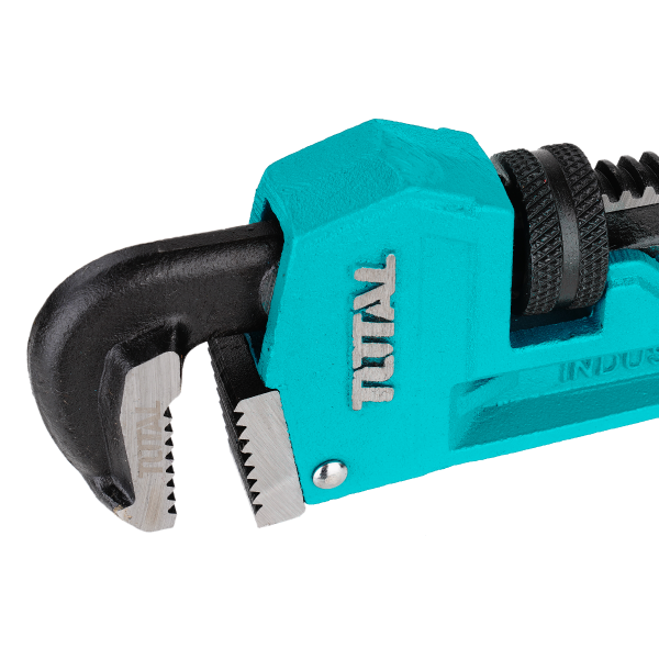 Industrial Ductile Iron Pipe Wrench 18" (Ø60mm Capacity)