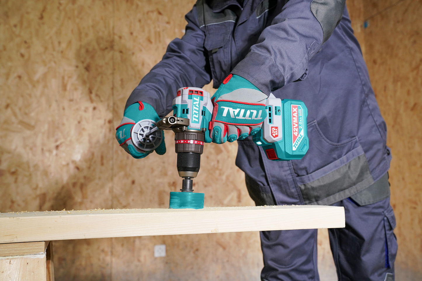 Brushless Cordless Ultra-Torque Impact Drill 99N.m - P42M 2.0Ah