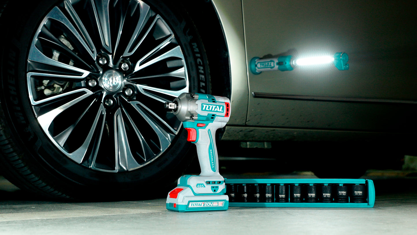 Industrial Brushless Cordless Impact Wrench 405N.m - 1/2" Square Drive - P20S 2.0Ah